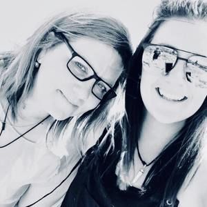 Meet your Posher, Sharon